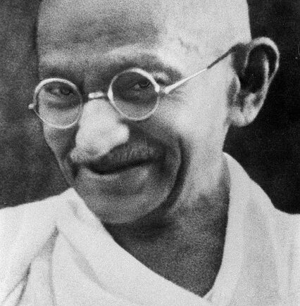 Should A Christian Be A Pacifist